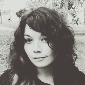 Meet your Posher, Flora